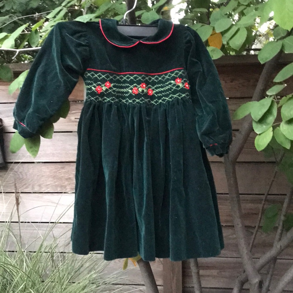 Velvet green girls dress